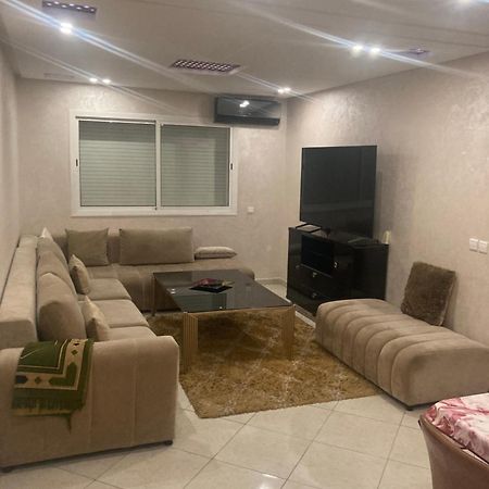Appartement De Luxe Meuble Centre Ville קניטרה מראה חיצוני תמונה